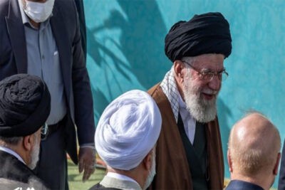 خامنه‌ای؛ روزی که خداوند در وجود او حلول کرد