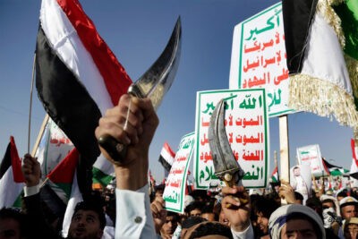 مذاکرات محرمانه آمریکا با جمهوری اسلامی بر سر حملات حوثی های یمن در دریای سرخ انجام شد