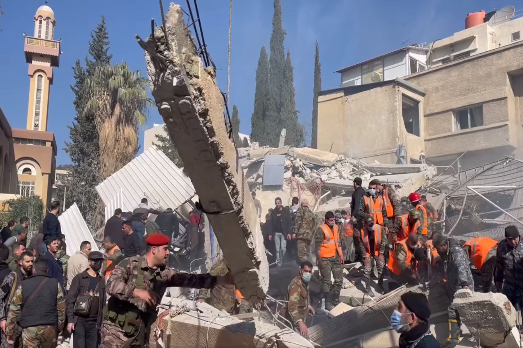 حمله هوایی اسرائیل به مقر حزب الله در شهر حلب سوریه