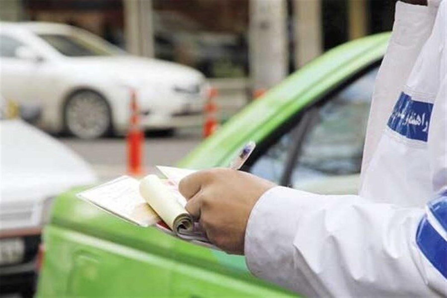 عیدی دولت رئیسی به مردم؛ افزایش مبلغ جریمه‌های رانندگی