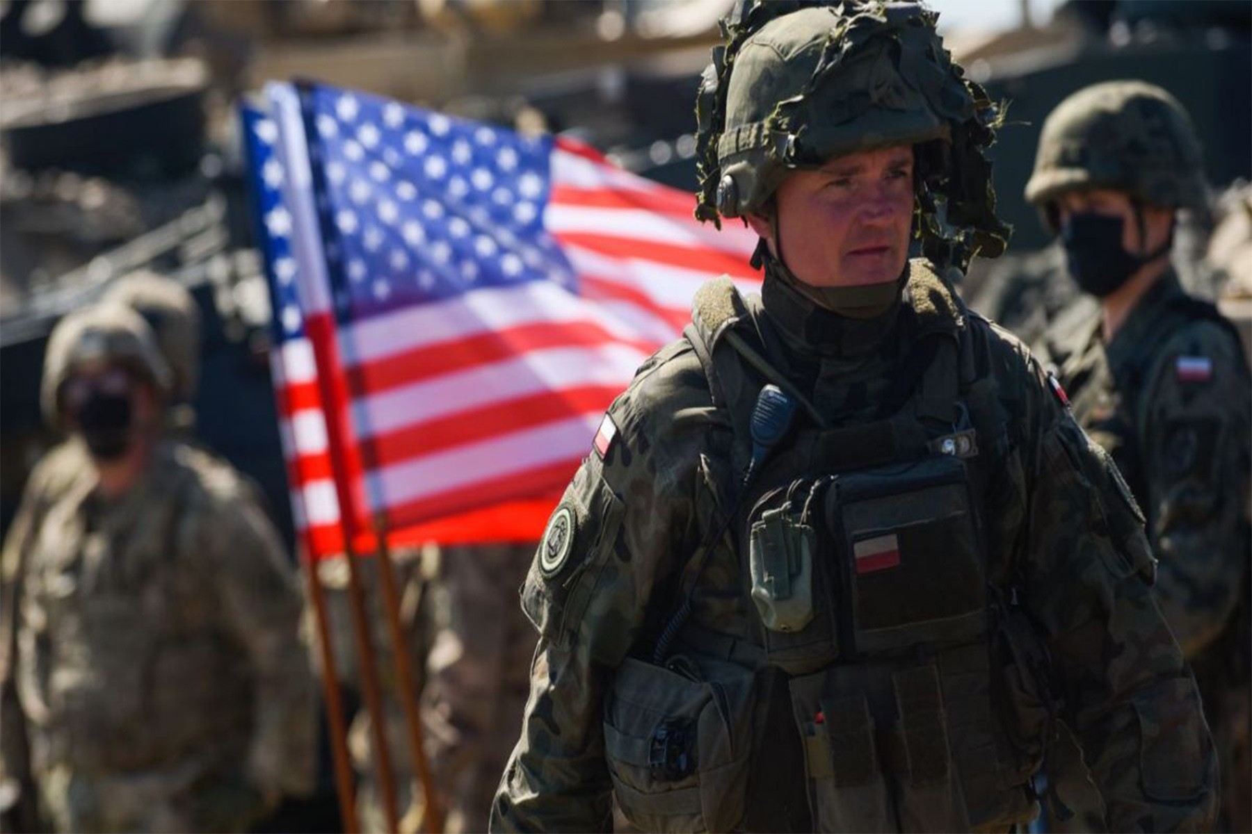 نیروهای آمریکایی پس از حمله اسرائیل به دمشق برای مقابله با واکنش جمهوری اسلامی آماده می‌شوند