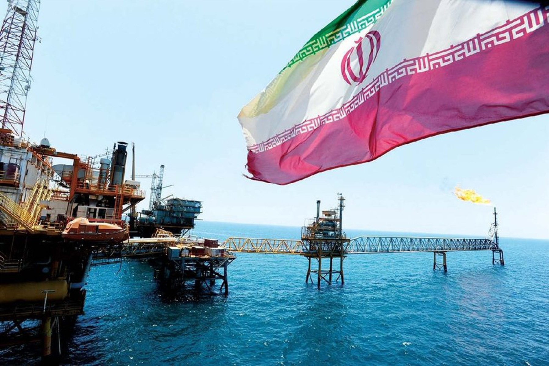 خزانه داری آمریکا در مورد خطرات زیست محیطی ناشی از انتقال غیرقانونی نفت ایران از مالزی هشدار داد