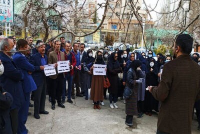 تجمع‌ اعتراضی معلمان شاغل و بازنشسته به مناسبت روز معلم در سراسر ایران برگزار شد