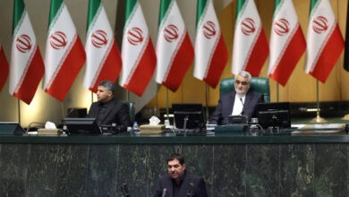 محمد مخبر پس از مرگ رئیسی، در مجلس جدید سخنرانی می‌کند